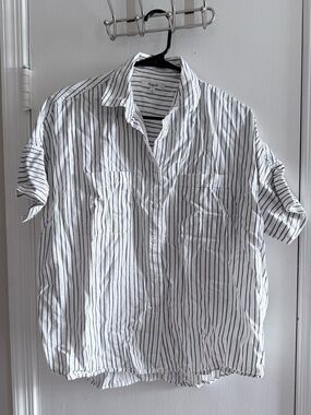 Madewell White Button-Down Shirt with Black Pinstripes Size S